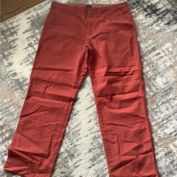 J. Crew Other - J Crew Mens Bleecker Chino Khaki Rust Pants Size 35x32 Straight Legs Flat Front